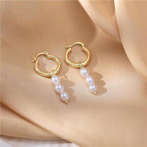 ✨ 14K Gold Twisted Rope Pearl Hoop Earrings | Elegant Huggie Dangle ✨